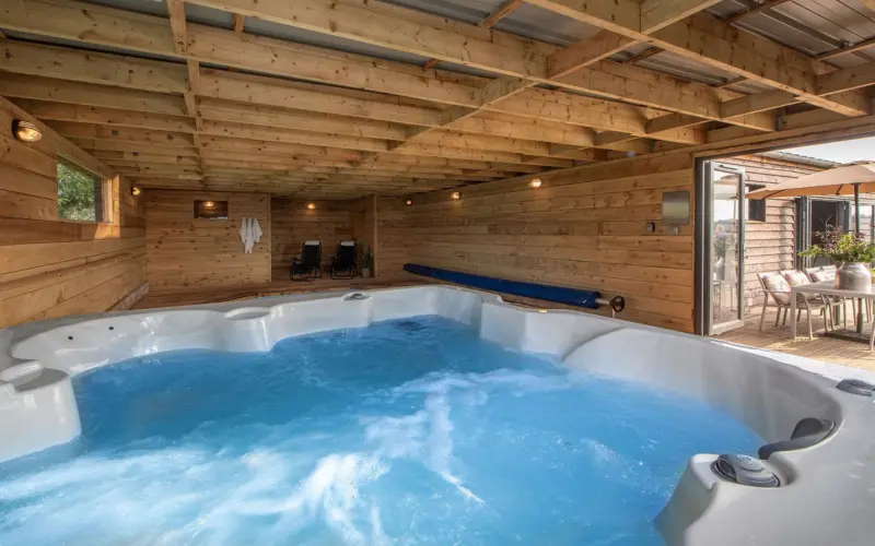 West Barn Big Barn Stays 6