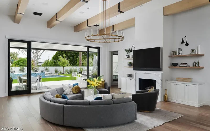 Elysium Scottsdale 18