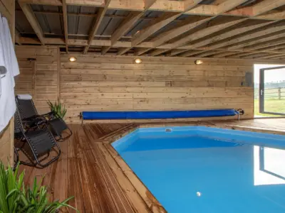 West Barn Big Barn Stays 10