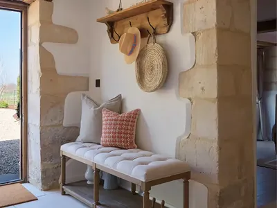 Cotswold Barn Bentham 26