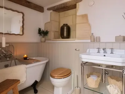 Cotswold Barn Bentham 6