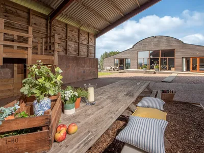 The Shed Big Barn Stays 8