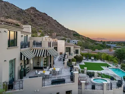 Aa1c4bc3ab792ed6fb66663ae54f0ce8 cc ft 768